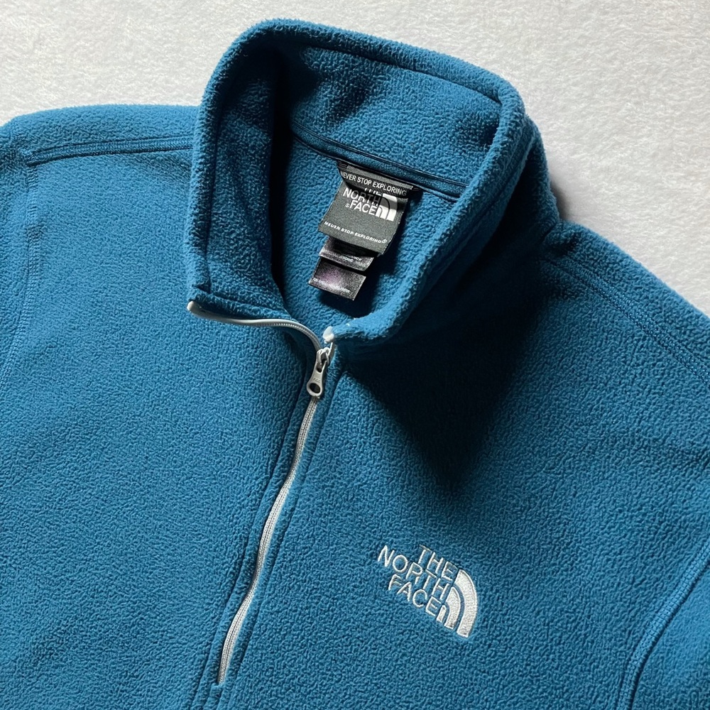 The North Face Men’s Pullover Zip Fleece
